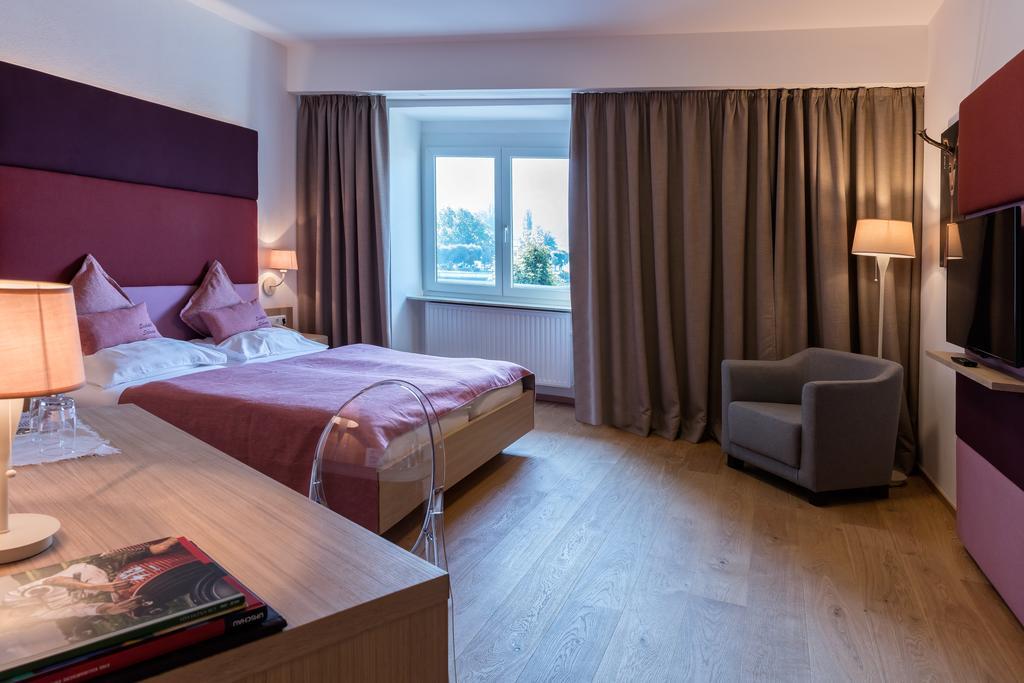 Seehotel Schwan Гмунден Екстериор снимка