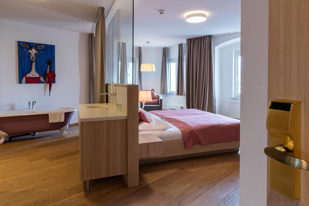 Seehotel Schwan Гмунден Екстериор снимка